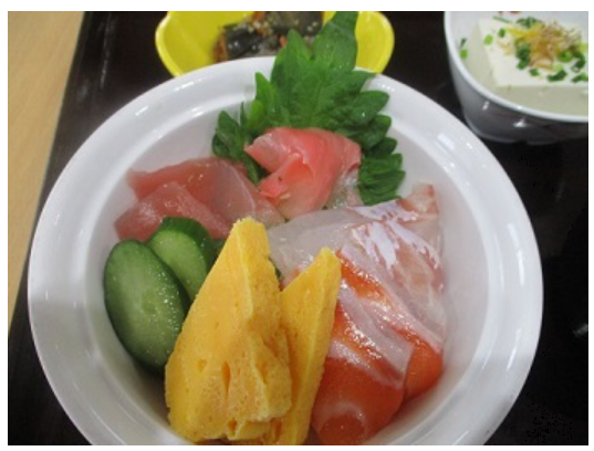 クオリティリビングシンフォニーの食事